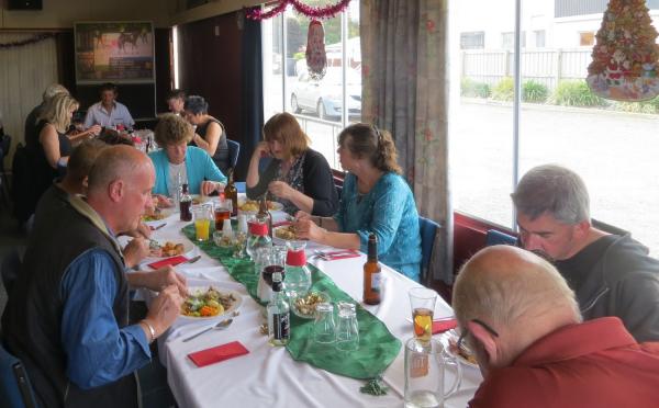 Gillies,Robin B,Rayleine,Robin G,Dianne,Craig and Donald